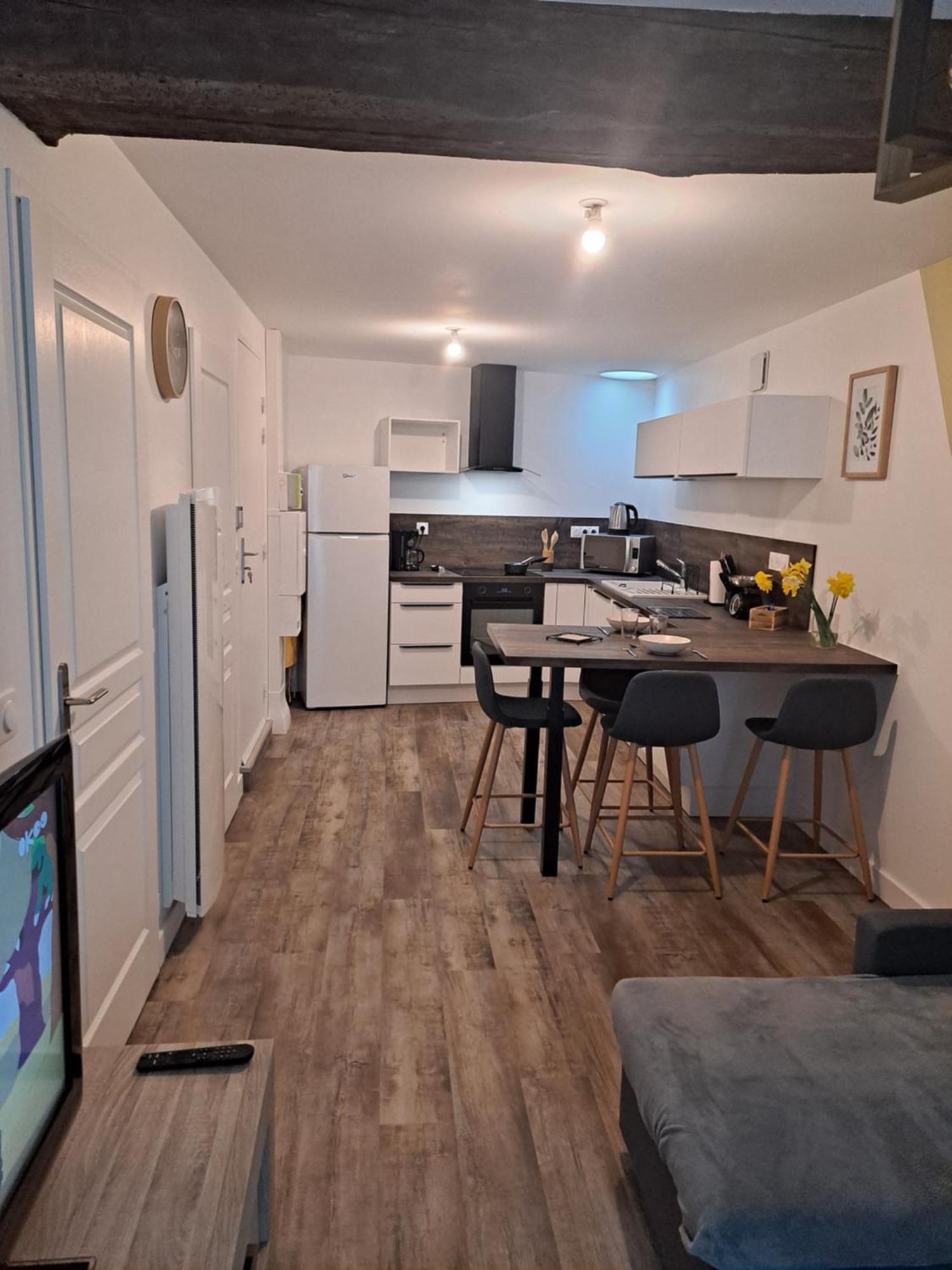 Logement T2 Neuf - Centre-Ville Parthenay Esterno foto