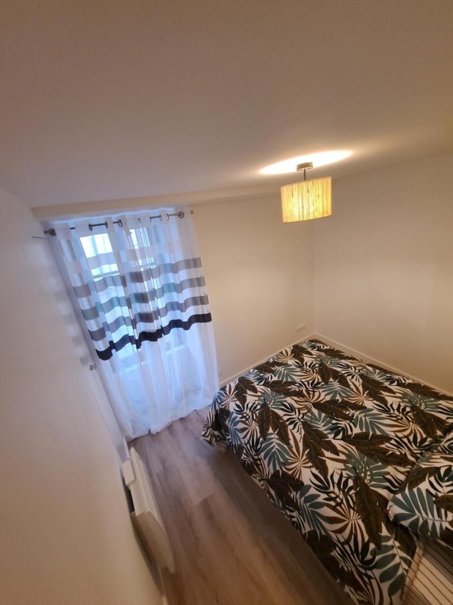 Logement T2 Neuf - Centre-Ville Parthenay Esterno foto