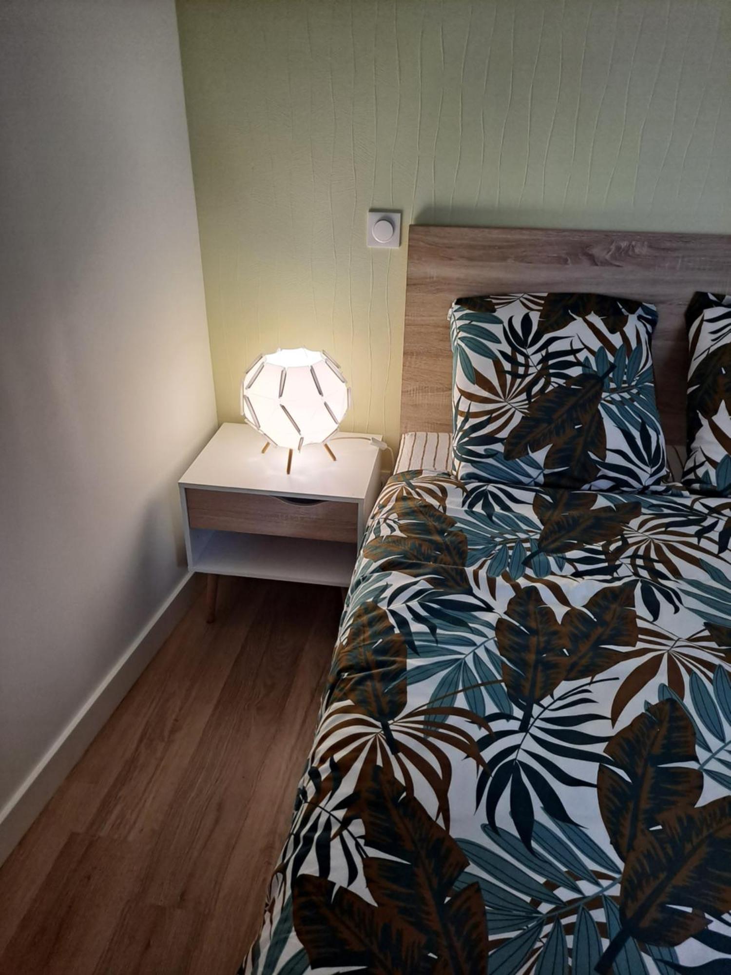 Logement T2 Neuf - Centre-Ville Parthenay Esterno foto